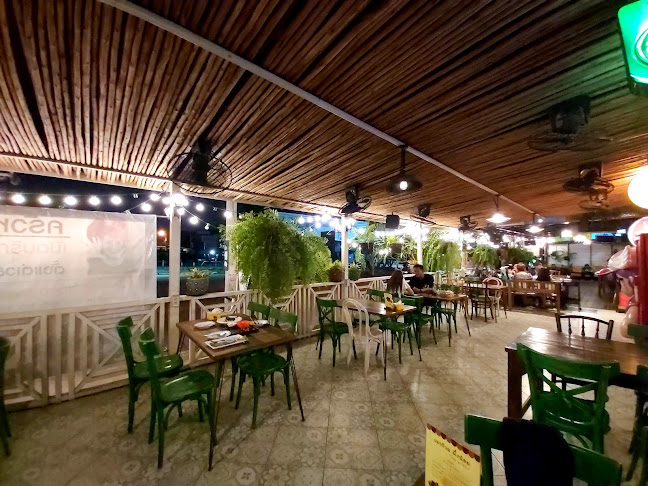 Opinii despre ครัวหน้าบาน พัทยา în อำเภอบางละมุง - การบริการอาหารและที่พัก