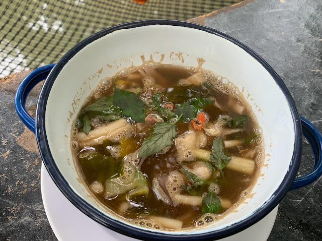 Comentarii opinii despre เขาสวนพ่อ KHAO SUAN PHO RESTAURANT