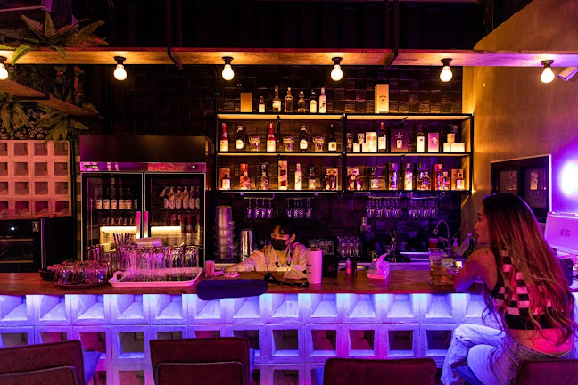 X10 เมืองทอง