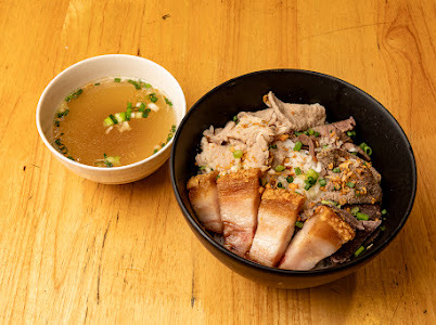 ร้านอิ่มเช้า เมาเย็น