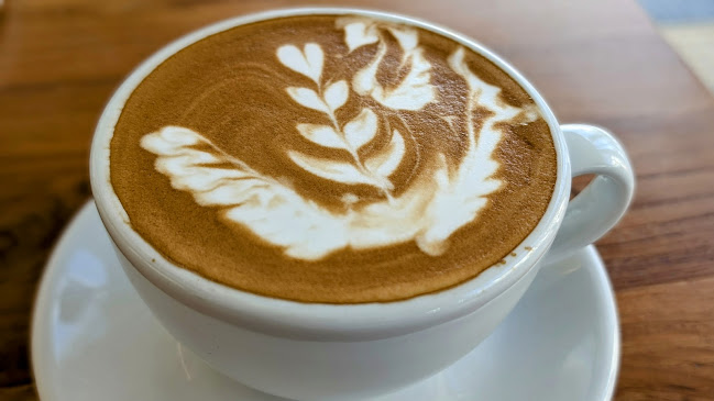 MONDO Espresso & Tea Bar - การบริการอาหารและที่พัก