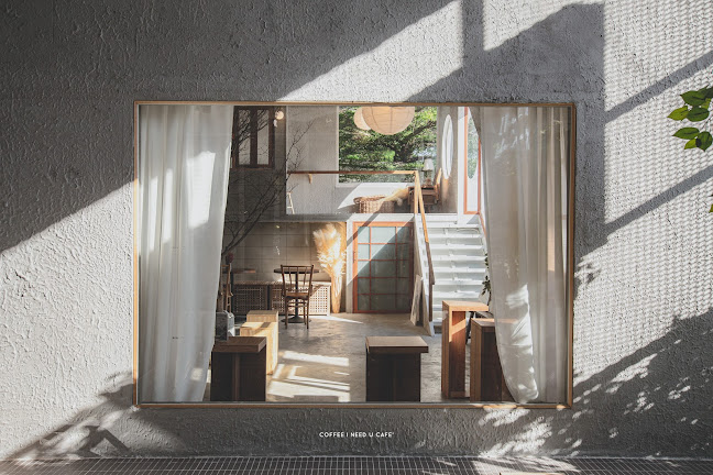 Comentarii opinii despre COFFEE I NEED U CAFE'