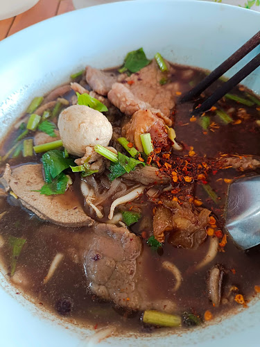 Opinii despre ก๋วยเตี๋ยวเจ๊ส้ม în อำเภอเมืองเพชรบูรณ์ - การบริการอาหารและที่พัก