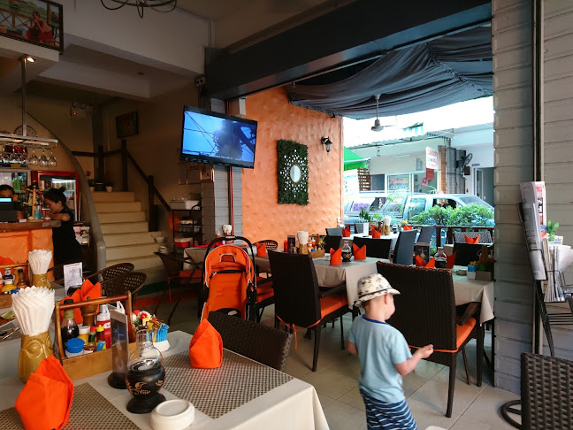 Opinii despre Friends cafe Jomtien în อำเภอบางละมุง - การบริการอาหารและที่พัก