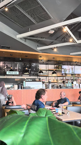 The Coffee Club Jungceylon Patong - การบริการอาหารและที่พัก