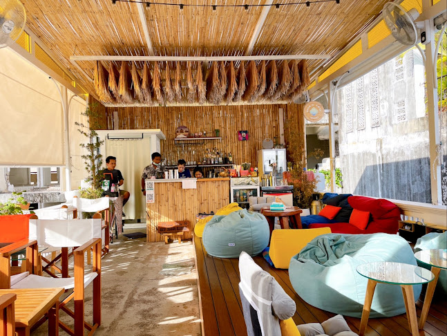 Comentarii opinii despre High D'Away Rooftop Bar