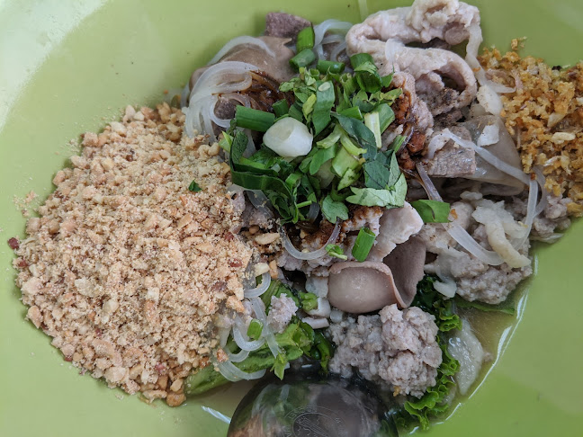 ต้มเลือดหมูคุณศรี พัทยากลาง - อำเภอบางละมุง