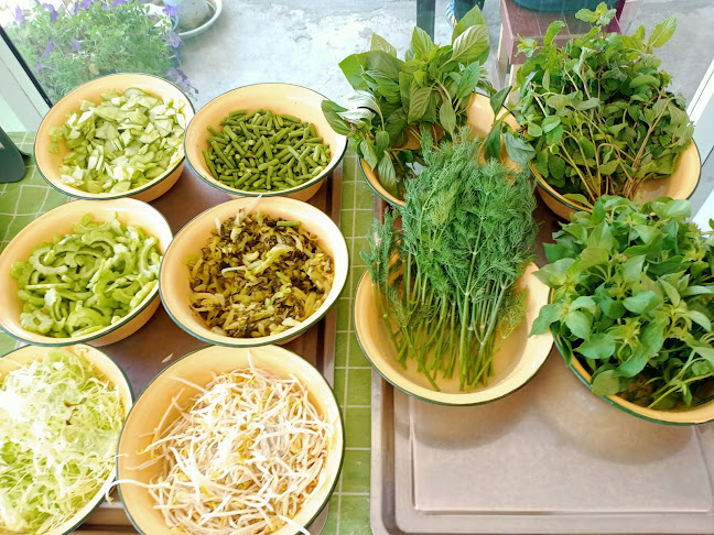 97/4-5 ตำบล จันทนิมิต เมือง จันทบุรี 22000