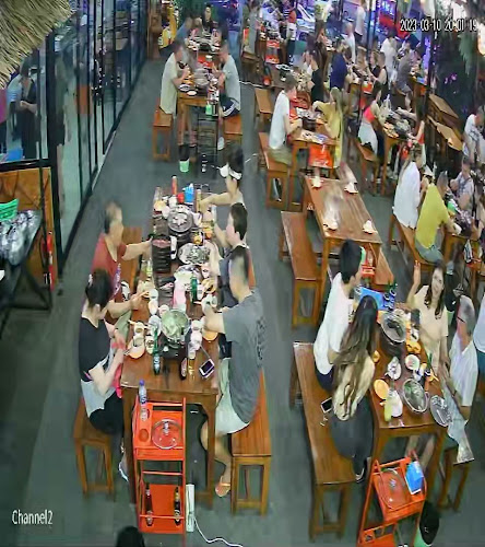 Opinii despre The Dome BBQ restaurant Patong în อำเภอกะทู้ - การบริการอาหารและที่พัก