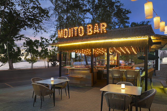 THE PORT Restaurant & Bar