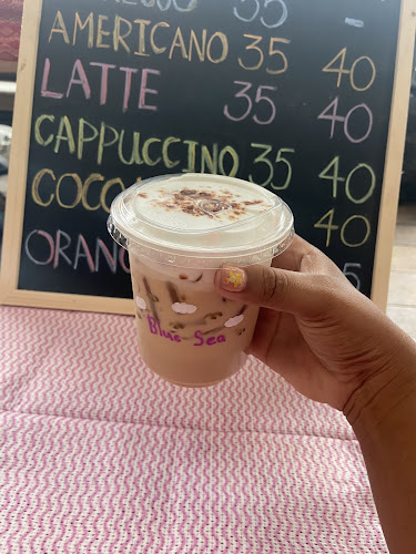 Blue sea coffee by.fun-o - เมือง