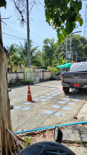 Opinii despre ร้านโอโซน อาหารตามสั่ง în อำเภอเมืองภูเก็ต - การบริการอาหารและที่พัก