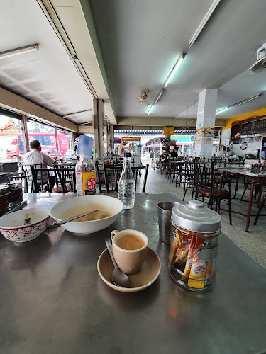 โรจน์โภชนา - การบริการอาหารและที่พัก