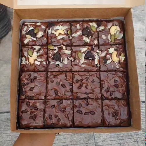 บราวนี่ภูเก็ต รับทำตามออเดอร์ สั่งล่วงหน้า 1-2 วันค่ะ - การบริการอาหารและที่พัก