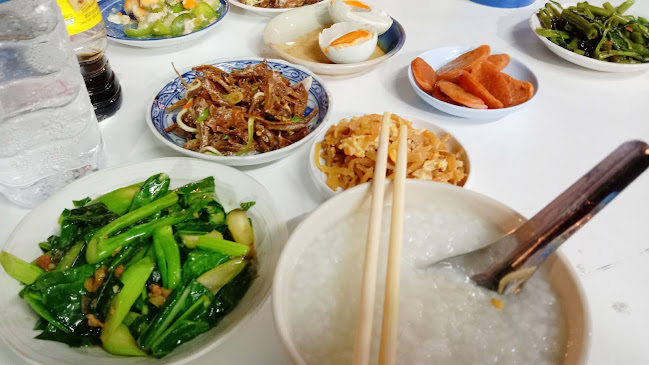 Opinii despre ตลาดกลางเมืองตรัง (อารีย์ญา) city center în อำเภอเมืองตรัง - การบริการอาหารและที่พัก