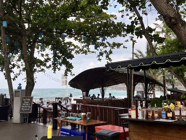 Long Talay - การบริการอาหารและที่พัก