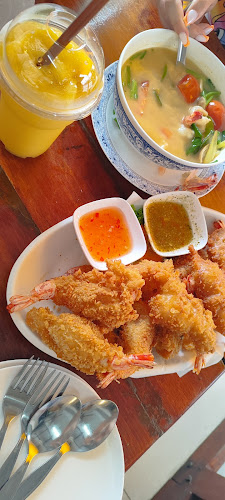 ร้านNumber.6 patong - การบริการอาหารและที่พัก