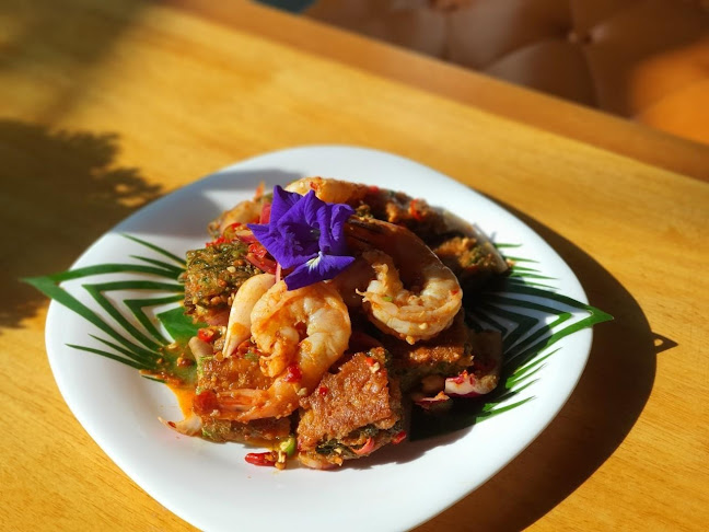 4 141 หมู่ 11 ถนน พุทธสาคร ตำบล อ้อมน้อย อำเภอกระทุ่มแบน สมุทรสาคร 74130