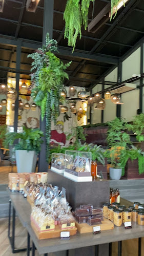 VWC3+34G ราชวรุณ เมืองพัทยา อำเภอบางละมุง ชลบุรี 20150