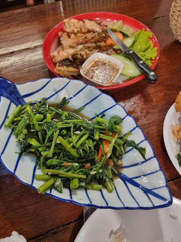 Opinii despre ร้านNumber.6 patong în อำเภอกะทู้ - การบริการอาหารและที่พัก