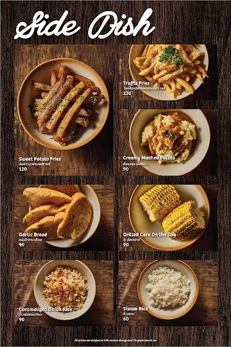 Naughty Nuri's Phuket - การบริการอาหารและที่พัก