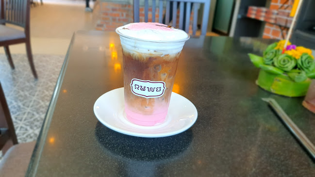 PhumPhor Coffee​ Restaurant​ ภูมิพ่อ คอฟฟี่เรสเตอรองท์ - การบริการอาหารและที่พัก