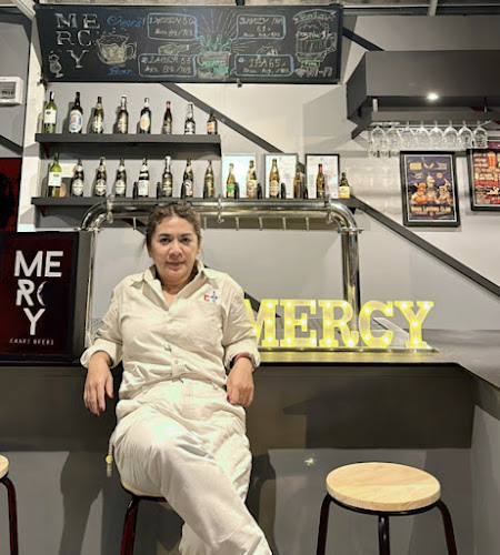 Opinii despre Mercy Cafe & Secret bar în อำเภอเมืองระยอง - การบริการอาหารและที่พัก