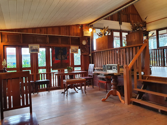 Opinii despre Behind The Time Cafe în เมือง - การบริการอาหารและที่พัก