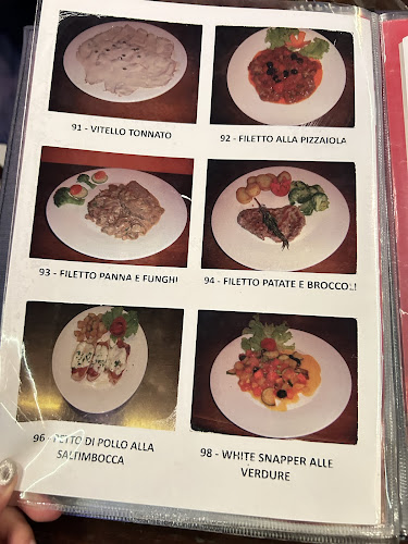 98/16 moo1 wiset rd, nai harn, phuket, thailand