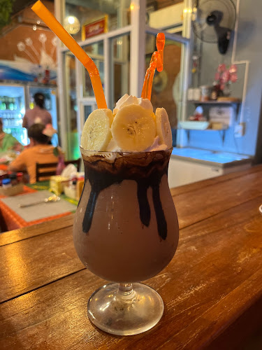 609 ถนน ปฏัก ตำบล กะรน เมือง ภูเก็ต 83000