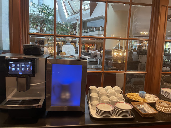 Opinii despre Pavilion Cafe Restaurant în Muang - การบริการอาหารและที่พัก