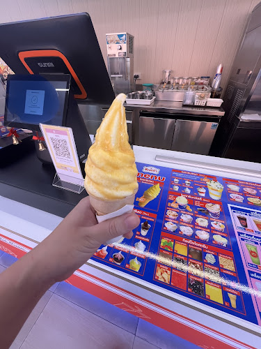 Opinii despre ร้านฮาเวลส์ ไอศกรีมแอนด์ฟาสฟู้ด în อำเภอบางบัวทอง - การบริการอาหารและที่พัก