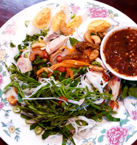 ครัวคุณนงค์ - การบริการอาหารและที่พัก