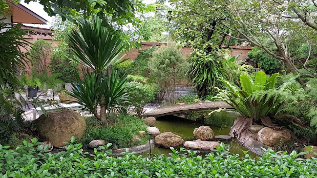 Nutt - Phob coffee and more - การบริการอาหารและที่พัก