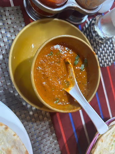 Comentarii opinii despre Curry Delight Phuket