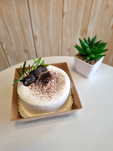 A • ANT BAKE - เมือง