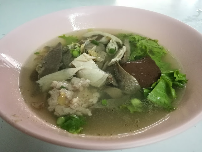 Opinii despre ร้านเลือดหมู หัวถนนปากเกร็ด în อำเภอปากเกร็ด - การบริการอาหารและที่พัก