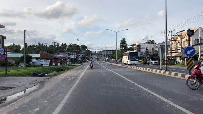 Рынок Висет - การบริการอาหารและที่พัก