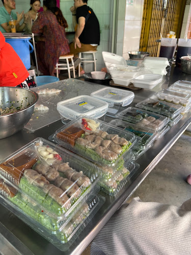 ปากหม้อ Robot เจ๊หุ่นยนต์ - อำเภอเมืองอุบลราชธานี