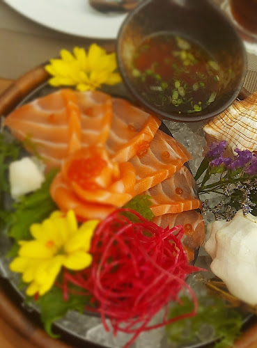 Opinii despre เรนฟอร์เรสคาเฟ่ พัทยา în อำเภอบางละมุง - การบริการอาหารและที่พัก