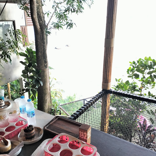 Opinii despre คาเฟ่ ภูเก็ต วิวพอยท์ în อำเภอกะทู้ - การบริการอาหารและที่พัก