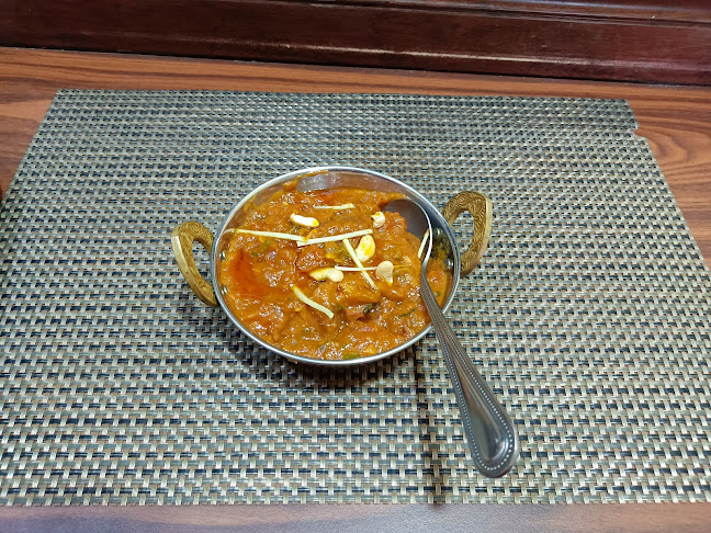 Comentarii opinii despre Curry Delight Phuket