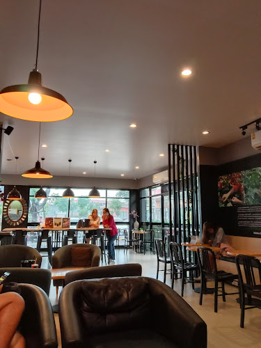 กาแฟชาวดอย - อำเภอเมืองภูเก็ต