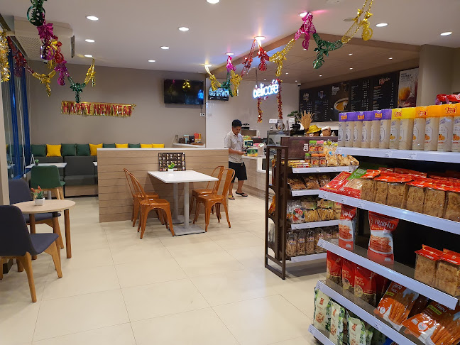 Comentarii opinii despre Deli CaFe' Shell Korat