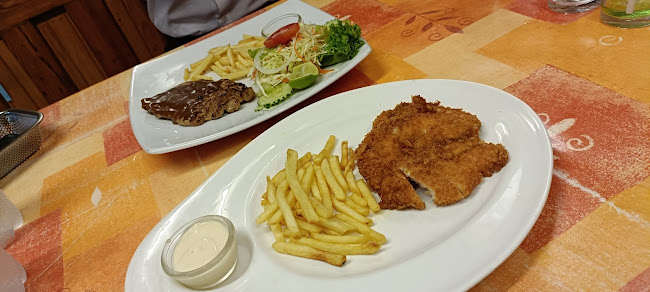 Salt and Pepper - การบริการอาหารและที่พัก