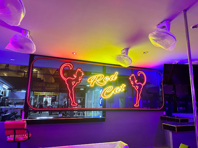Red Cat Bar