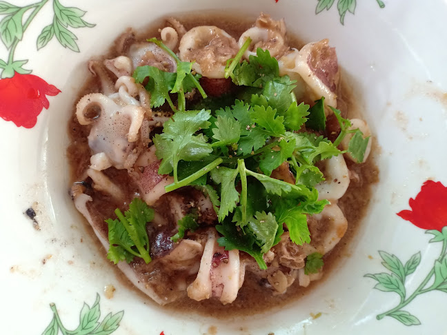 Comentarii opinii despre ร้านครัวมหาชน