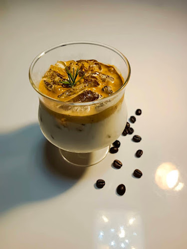 Opinii despre ร้าน MUSE în อำเภอ วาริชภูมิ - การบริการอาหารและที่พัก