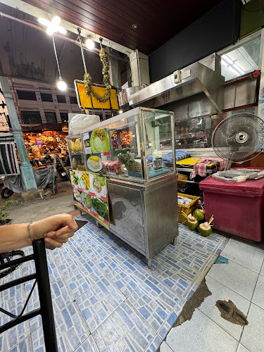 Rosthip Restaurant - อำเภอกะทู้