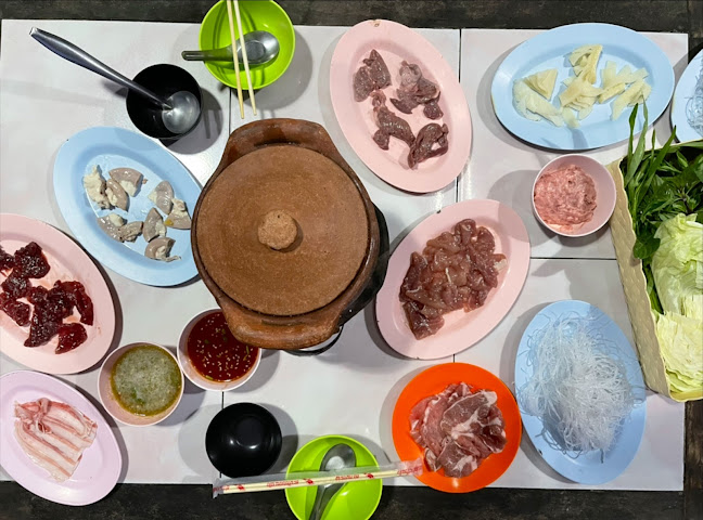 ร้านคูเมืองหมูจุ่ม - อำเภอเมือง